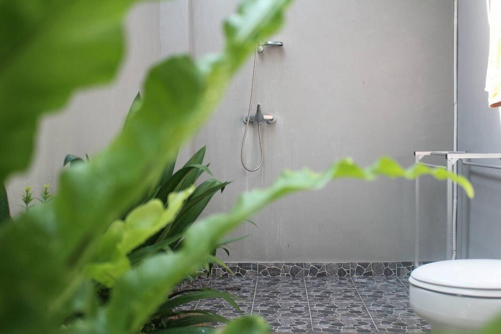 Purnama Guesthouse Canggu Екстериор снимка