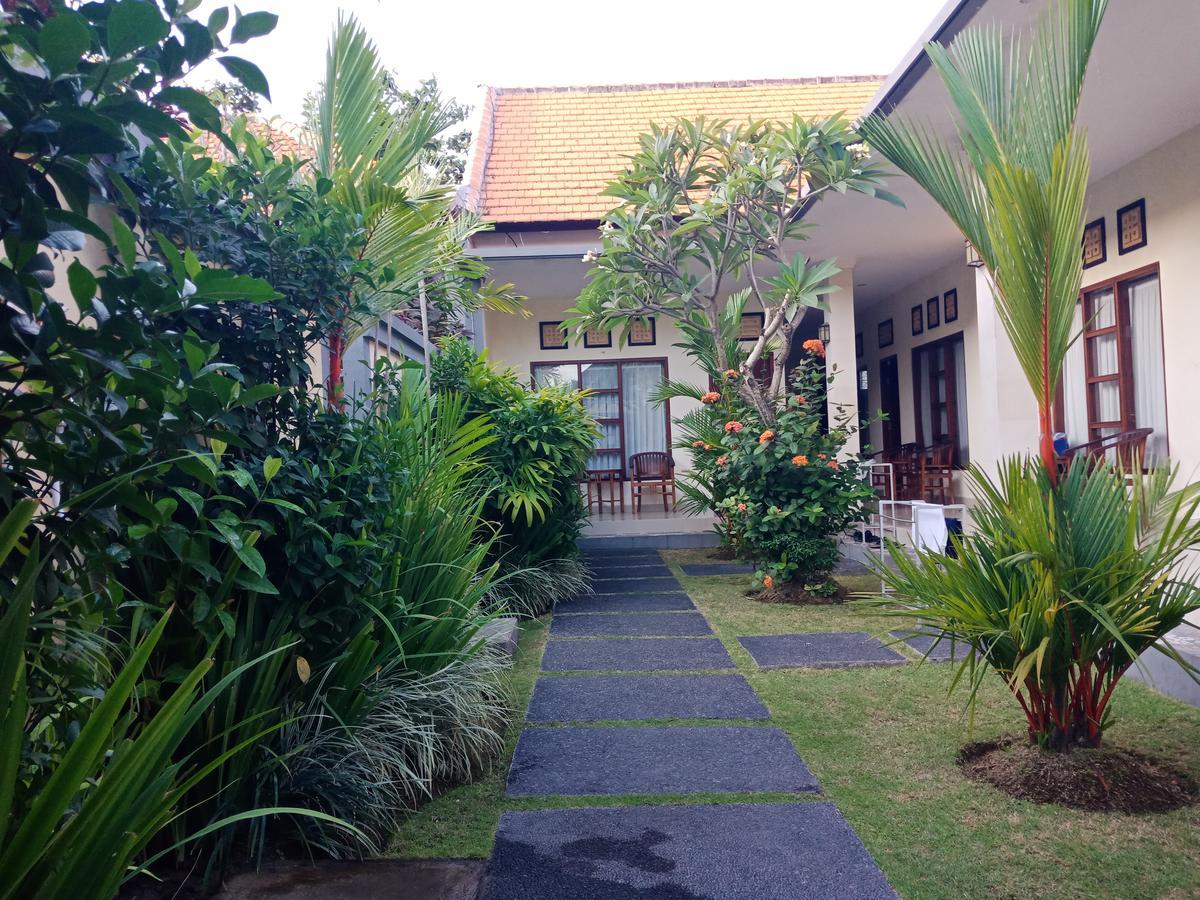 Purnama Guesthouse Canggu Екстериор снимка